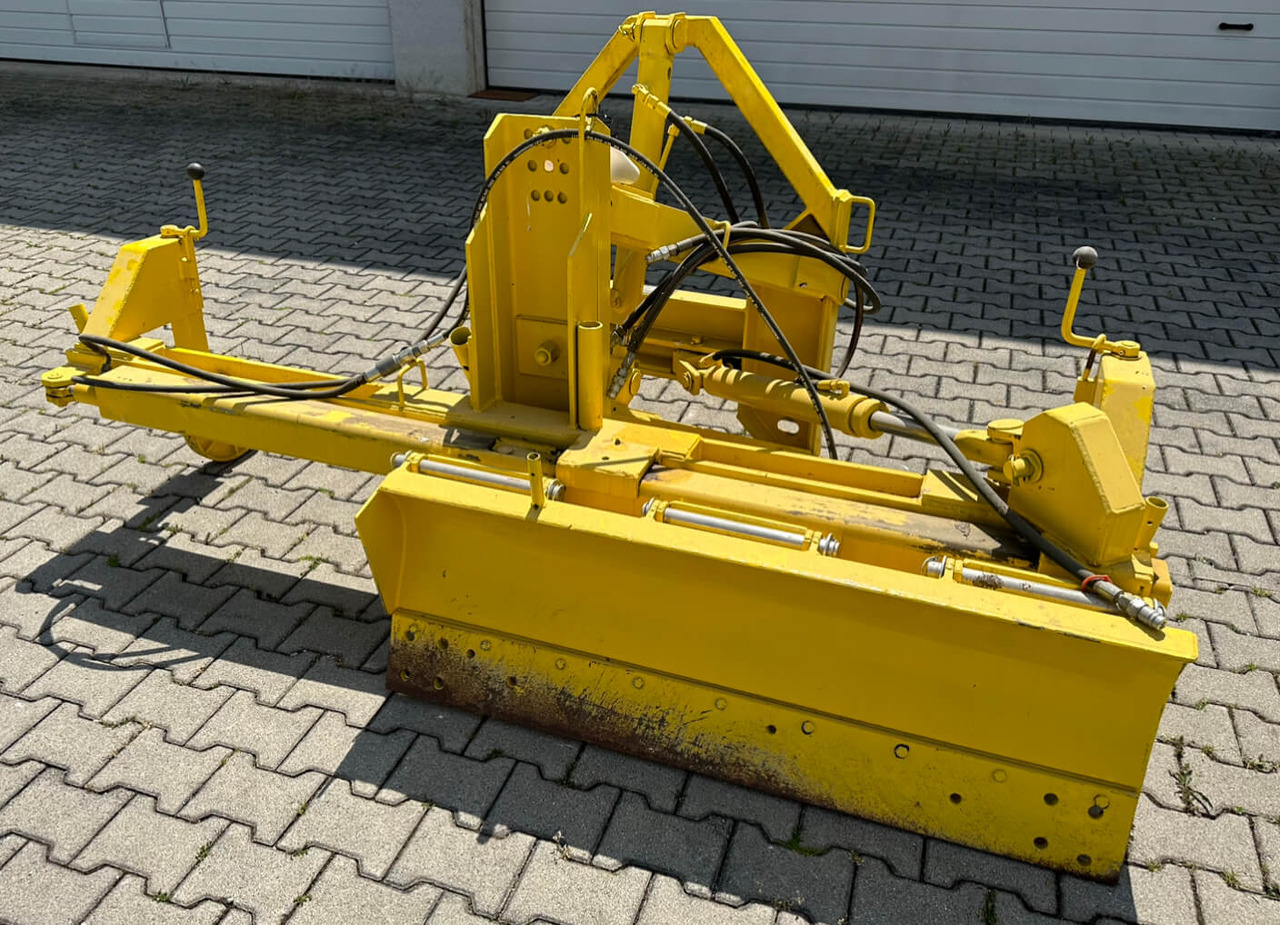 Unimog Frontanbau-Gräder Söder IA02093 - Radlice: obrázek 1 Unimog Frontanbau-Gräder Söder IA02093 - Radlice: obrázek 1