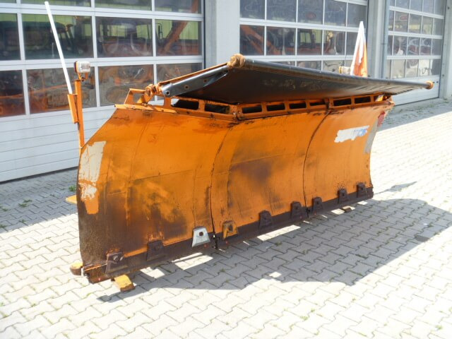 Unimog Schneepflug - Schneeschild Beilhack PV28-3 - Sněžný pluh: obrázek 1 Unimog Schneepflug - Schneeschild Beilhack PV28-3 - Sněžný pluh: obrázek 1