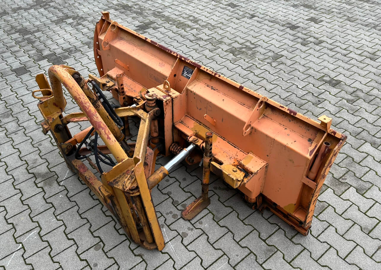 Unimog Schneepflug - Schneeschild Schmidt CP1 - Sněžný pluh: obrázek 4 Unimog Schneepflug - Schneeschild Schmidt CP1 - Sněžný pluh: obrázek 4