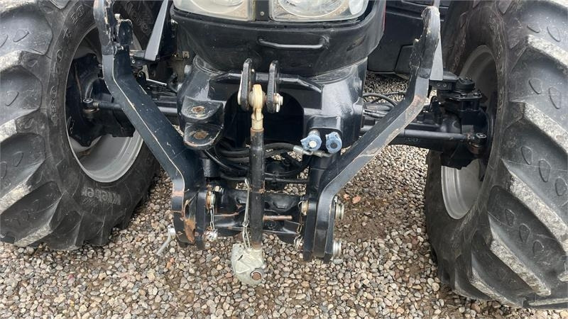 Case IH Puma 145 CVX Med frontlift - Traktor: obrázek 4 Case IH Puma 145 CVX Med frontlift - Traktor: obrázek 4