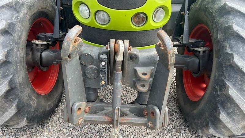 Claas Arion 630C Med frontlift - Traktor: obrázek 4 Claas Arion 630C Med frontlift - Traktor: obrázek 4