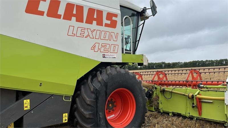 Claas LEXION 420 Velholdt maskine med kun 1900timer og 6 - Sklízecí mlátička: obrázek 4 Claas LEXION 420 Velholdt maskine med kun 1900timer og 6 - Sklízecí mlátička: obrázek 4