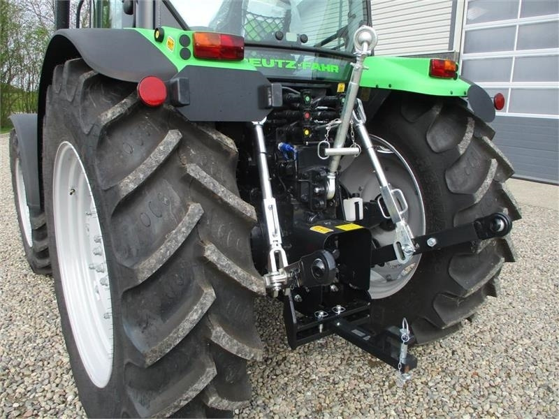 Deutz-fahr Agrofarm 115G New and Unused tractor with 30F+30R - Traktor: obrázek 4 Deutz-fahr Agrofarm 115G New and Unused tractor with 30F+30R - Traktor: obrázek 4