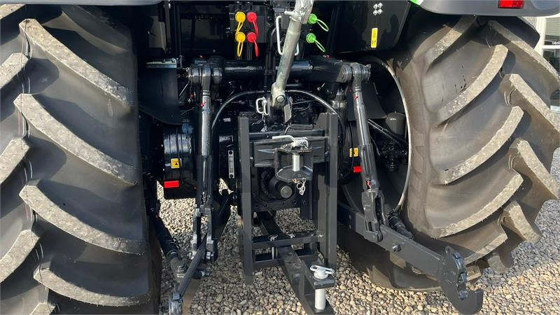 Traktor Deutz-fahr Agrotron 6205G New and Unused tractor: obrázek 14