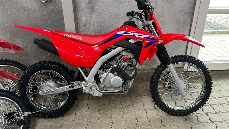 Honda CRF 125 F DEMO. Rigtig crosser med gear og kobling - Čtyřkolka: obrázek 2 Honda CRF 125 F DEMO. Rigtig crosser med gear og kobling - Čtyřkolka: obrázek 2