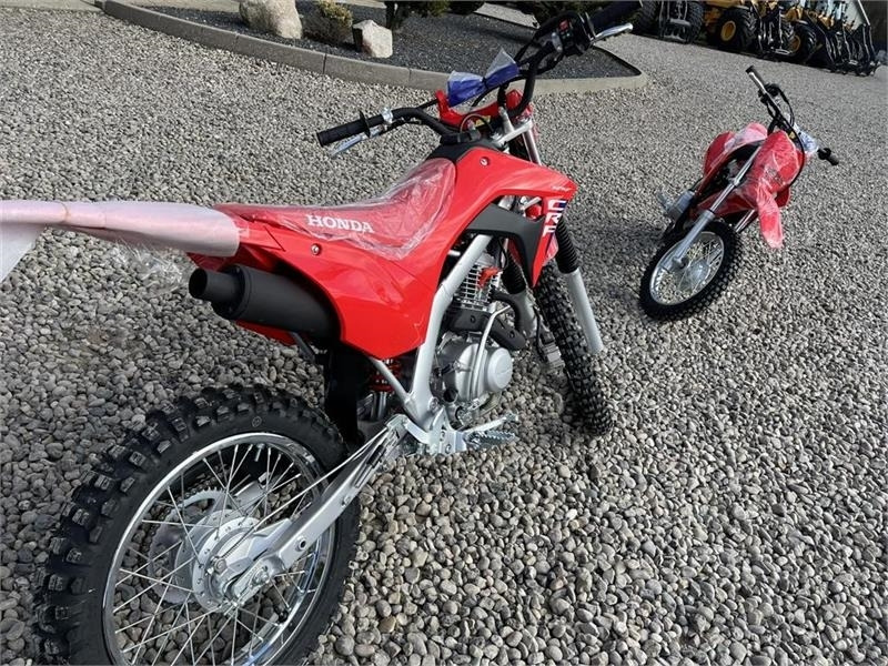 Honda CRF 125 FB Den helt nye model - Čtyřkolka: obrázek 5 Honda CRF 125 FB Den helt nye model - Čtyřkolka: obrázek 5