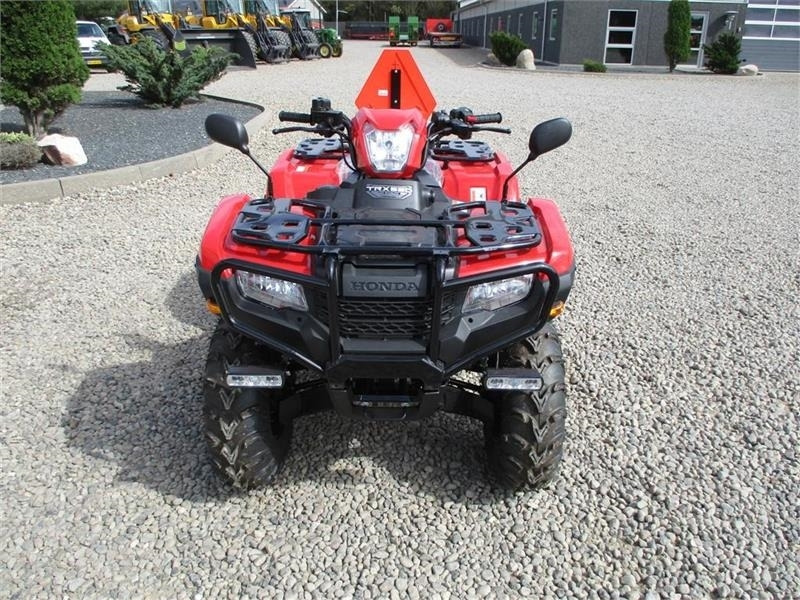 Honda TRX 520 FE Traktor STORT LAGER AF HONDA ATV. Vi h - Čtyřkolka: obrázek 4 Honda TRX 520 FE Traktor STORT LAGER AF HONDA ATV. Vi h - Čtyřkolka: obrázek 4