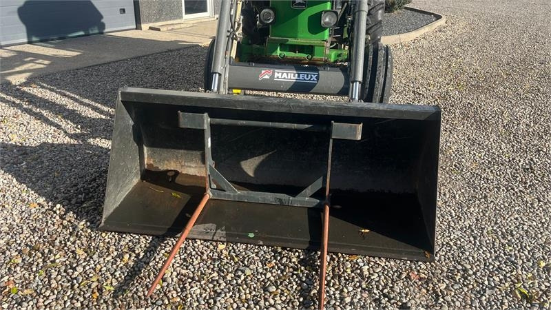 John Deere 2850 Med frontlæsser - Traktor: obrázek 4 John Deere 2850 Med frontlæsser - Traktor: obrázek 4