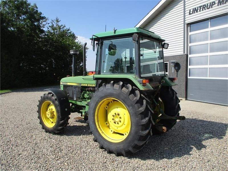 John Deere 2850 TURBO Med nye bagdæk - Traktor: obrázek 3 John Deere 2850 TURBO Med nye bagdæk - Traktor: obrázek 3
