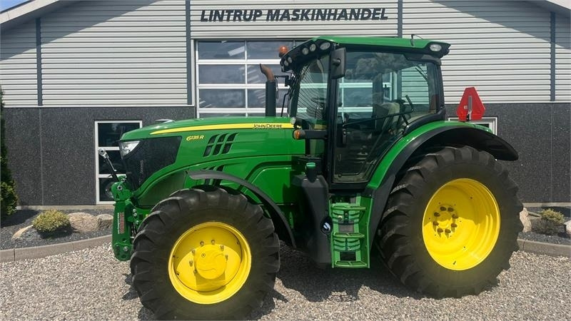 John Deere 6135R Krybegear, frontlift, TLS Affjedret foraksel - Traktor: obrázek 1 John Deere 6135R Krybegear, frontlift, TLS Affjedret foraksel - Traktor: obrázek 1