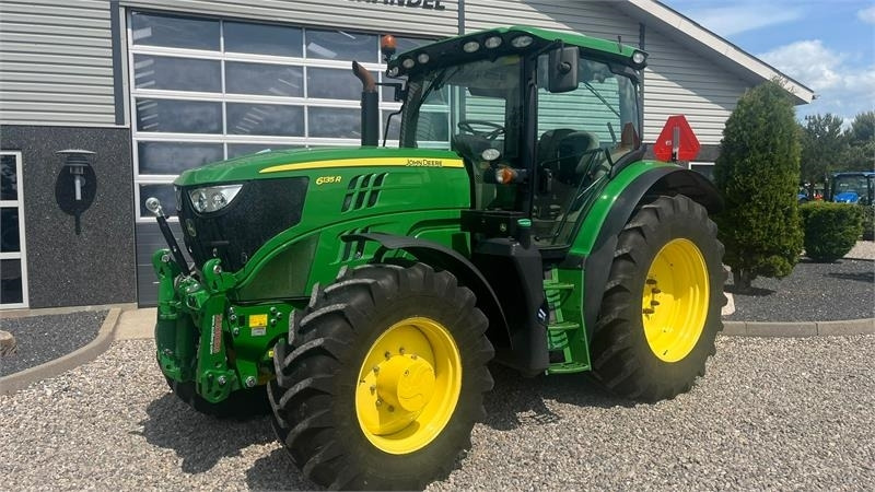 John Deere 6135R Krybegear, frontlift, TLS Affjedret foraksel - Traktor: obrázek 2 John Deere 6135R Krybegear, frontlift, TLS Affjedret foraksel - Traktor: obrázek 2