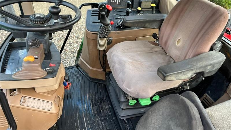 John Deere 6506 Med frontlæsser og vendegear ved rattet samt - Traktor: obrázek 4 John Deere 6506 Med frontlæsser og vendegear ved rattet samt - Traktor: obrázek 4