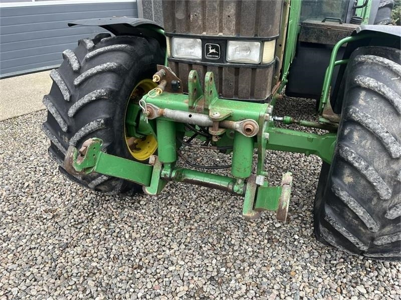 John Deere 6800 Med frontlift. - Traktor: obrázek 4 John Deere 6800 Med frontlift. - Traktor: obrázek 4