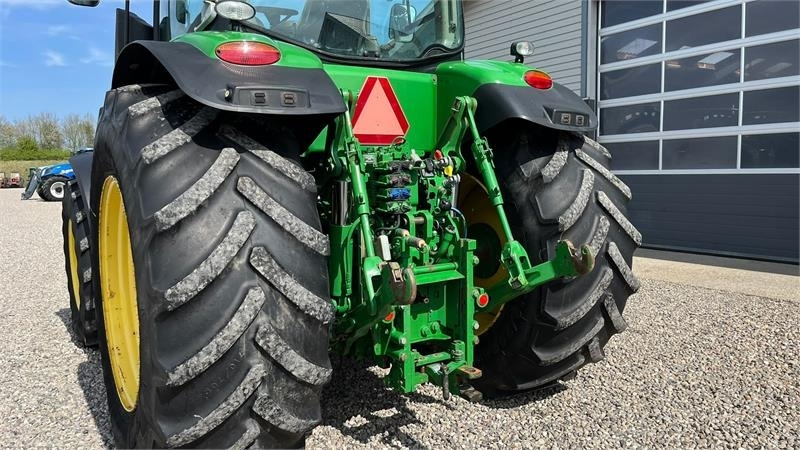 John Deere 7230R Med frontlift. Stor stærk traktor til små pe - Traktor: obrázek 4 John Deere 7230R Med frontlift. Stor stærk traktor til små pe - Traktor: obrázek 4