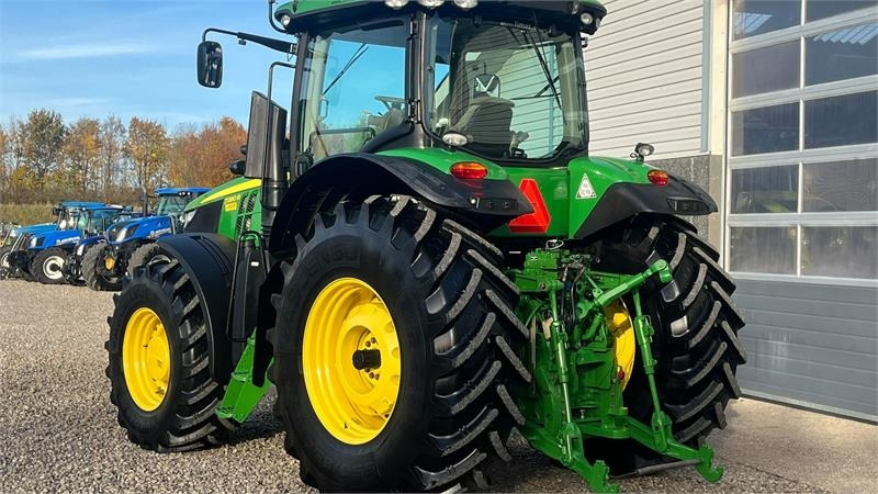 John Deere 7280R Næsten nye dæk, Autopower og frontlift samt - Traktor: obrázek 3 John Deere 7280R Næsten nye dæk, Autopower og frontlift samt - Traktor: obrázek 3