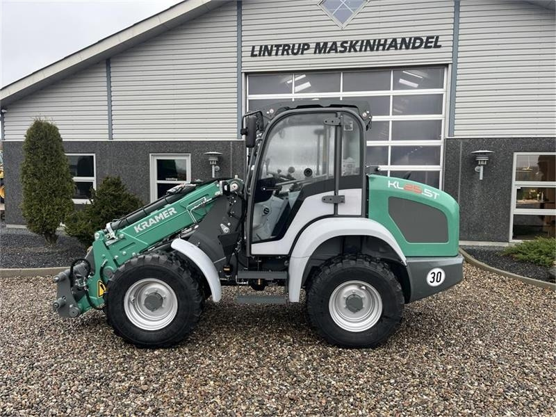 Kramer KL25.5T med teleskoparm, så den har stor rækkevidd - Teleskopický manipulátor: obrázek 5 Kramer KL25.5T med teleskoparm, så den har stor rækkevidd - Teleskopický manipulátor: obrázek 5