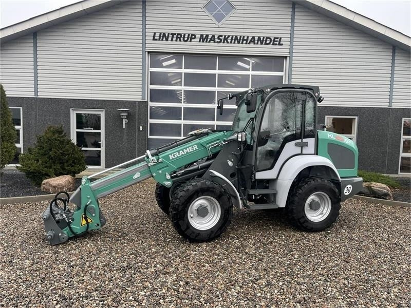 Kramer KL25.5T med teleskoparm, så den har stor rækkevidd - Kolový nakladač: obrázek 1 Kramer KL25.5T med teleskoparm, så den har stor rækkevidd - Kolový nakladač: obrázek 1