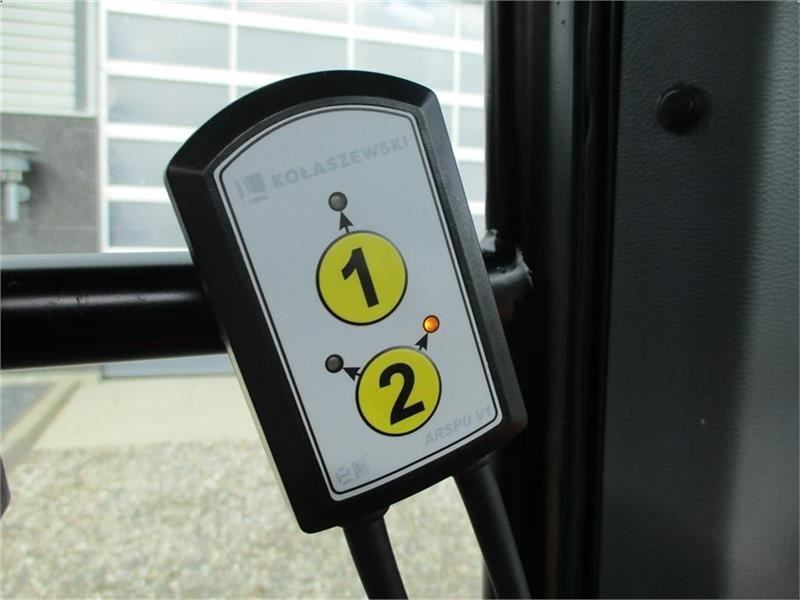 Sypač písku/ Soli pro Komunální/ Speciální technika Limas SSP140 Selvlæssende og med lys: obrázek 12