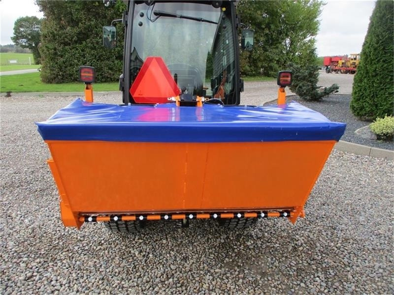 Limas SSP160 Selvlæssende og med lys  - Sypač písku/ Soli pro Komunální/ Speciální technika: obrázek 5 Limas SSP160 Selvlæssende og med lys  - Sypač písku/ Soli pro Komunální/ Speciální technika: obrázek 5