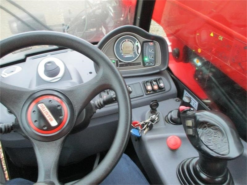 Manitou MT625H Comfort Dansk maskine, med hydrauliske pall - Teleskopický manipulátor: obrázek 5 Manitou MT625H Comfort Dansk maskine, med hydrauliske pall - Teleskopický manipulátor: obrázek 5