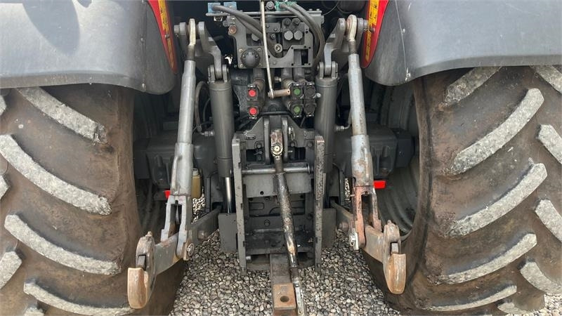 Massey Ferguson 6480 DYNA 6 Med frontlift, Glider i Dynashift-gear - Traktor: obrázek 5 Massey Ferguson 6480 DYNA 6 Med frontlift, Glider i Dynashift-gear - Traktor: obrázek 5
