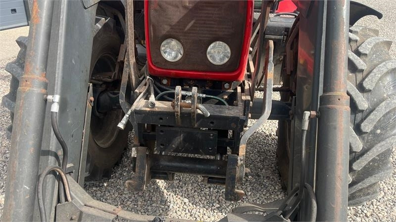 Massey Ferguson 6480 Dyna 4 Med frontlift og frontlæsser - Traktor: obrázek 4 Massey Ferguson 6480 Dyna 4 Med frontlift og frontlæsser - Traktor: obrázek 4