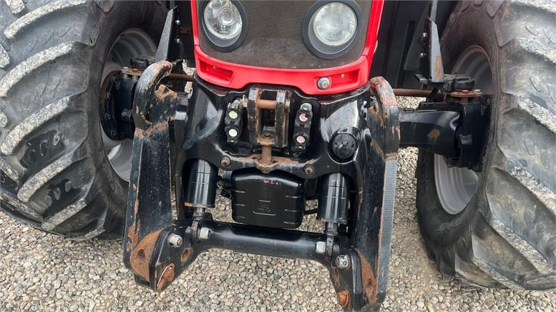 Massey Ferguson 6490 Dyna 6 med frontlift - Traktor: obrázek 4 Massey Ferguson 6490 Dyna 6 med frontlift - Traktor: obrázek 4