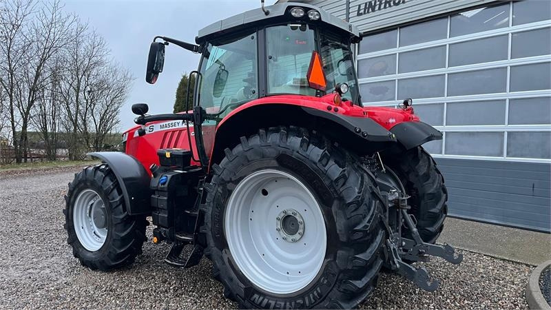 Massey Ferguson 7720S Exclusive Dyna VT - Traktor: obrázek 3 Massey Ferguson 7720S Exclusive Dyna VT - Traktor: obrázek 3