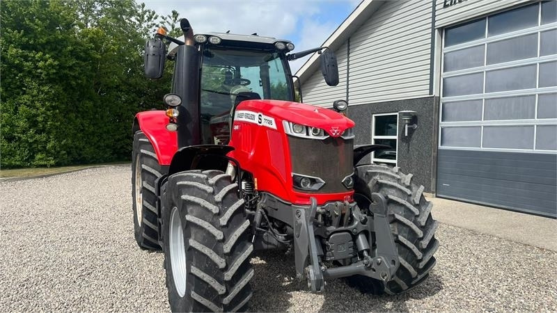 Massey Ferguson 7726 S DynaVT Med frontlift  leasing Massey Ferguson 7726 S DynaVT Med frontlift: obrázek 20