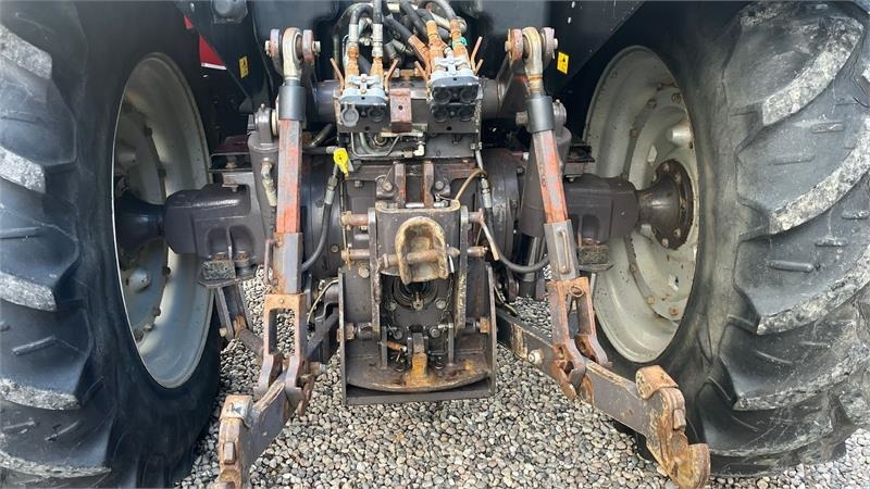 Massey Ferguson 8140 Dyna Shift - Traktor: obrázek 4 Massey Ferguson 8140 Dyna Shift - Traktor: obrázek 4