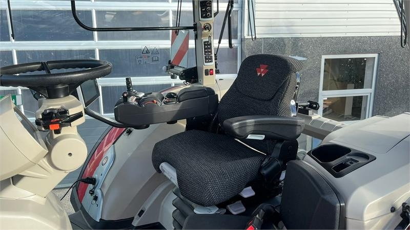 Massey Ferguson 8730S Dyna VT Velholdt traktor - Traktor: obrázek 4 Massey Ferguson 8730S Dyna VT Velholdt traktor - Traktor: obrázek 4