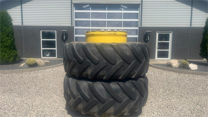 Michelin 650/85R38 Tvillinghjul med 8 låse - Pneumatiky pro Zemědělská technika: obrázek 1 Michelin 650/85R38 Tvillinghjul med 8 låse - Pneumatiky pro Zemědělská technika: obrázek 1