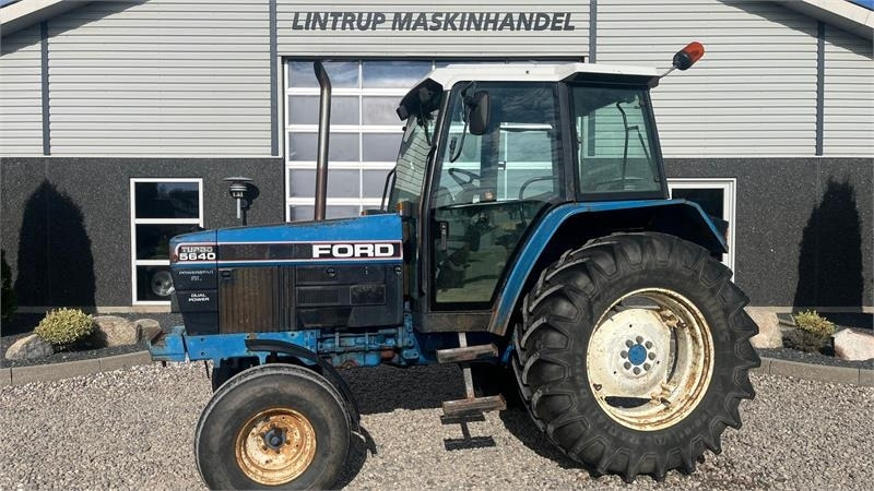 New Holland 5640 SL Dualpower - Traktor: obrázek 1 New Holland 5640 SL Dualpower - Traktor: obrázek 1