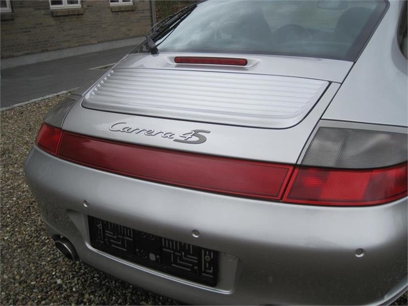 Porsche 911 4S 4wd - Osobní auto: obrázek 5 Porsche 911 4S 4wd - Osobní auto: obrázek 5