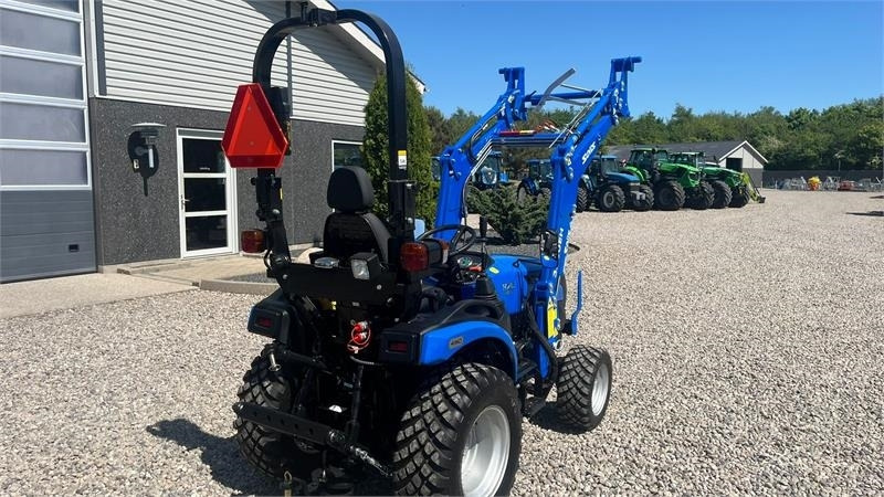 Traktor Solis H26 HST Med Frontlæsser og GardenPro dæk: obrázek 16