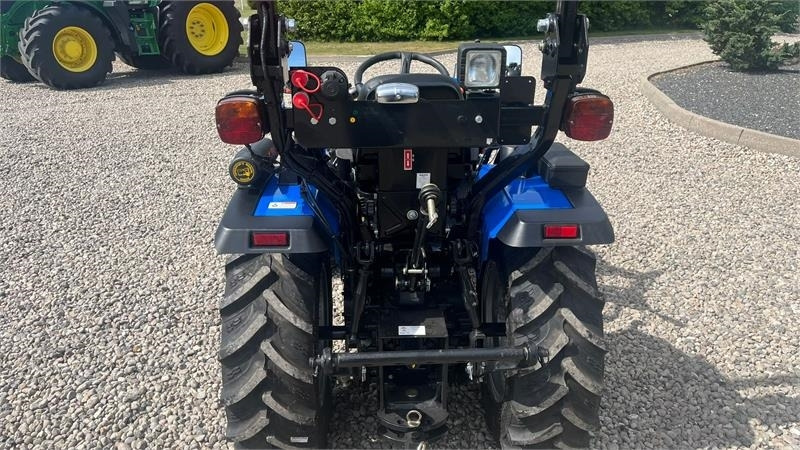 Solis S26 6+2 gearmaskine med Fuldhydraulisk frontlæsser - Traktor: obrázek 5 Solis S26 6+2 gearmaskine med Fuldhydraulisk frontlæsser - Traktor: obrázek 5