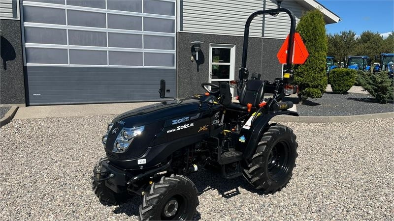 Solis S26 Limited Edition i sort 6+2 Gearmaskine med Ser - Komunální traktor: obrázek 2 Solis S26 Limited Edition i sort 6+2 Gearmaskine med Ser - Komunální traktor: obrázek 2