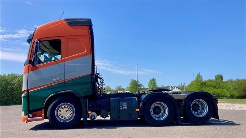 Volvo FH 500 6x4 med tandemløft og aftagelig HMF 1150 kr - Tahač: obrázek 2 Volvo FH 500 6x4 med tandemløft og aftagelig HMF 1150 kr - Tahač: obrázek 2