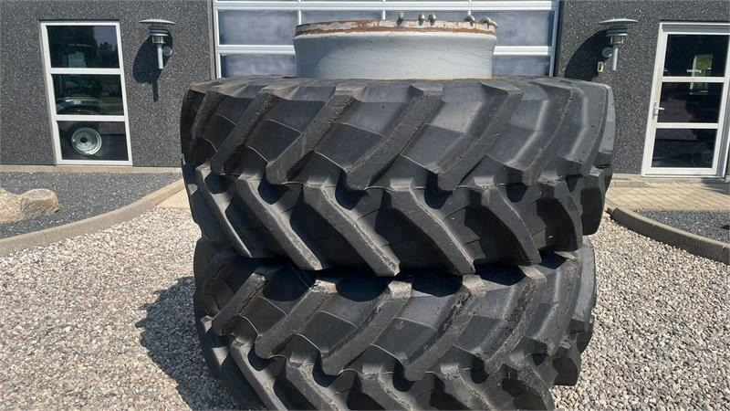 Trelleborg 650/85R38 TM 900 med ring og 12 låse - Pneumatiky pro Zemědělská technika: obrázek 2 Trelleborg 650/85R38 TM 900 med ring og 12 låse - Pneumatiky pro Zemědělská technika: obrázek 2