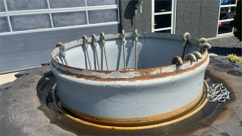 Trelleborg 650/85R38 TM 900 med ring og 12 låse - Pneumatiky pro Zemědělská technika: obrázek 3 Trelleborg 650/85R38 TM 900 med ring og 12 låse - Pneumatiky pro Zemědělská technika: obrázek 3