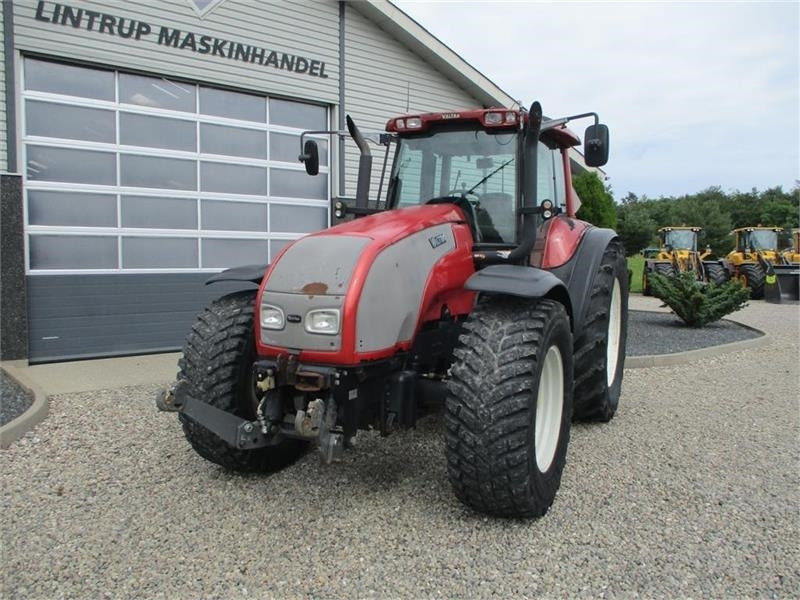 Valtra T190 Med frontlift og affjedret foraksel - Traktor: obrázek 3 Valtra T190 Med frontlift og affjedret foraksel - Traktor: obrázek 3