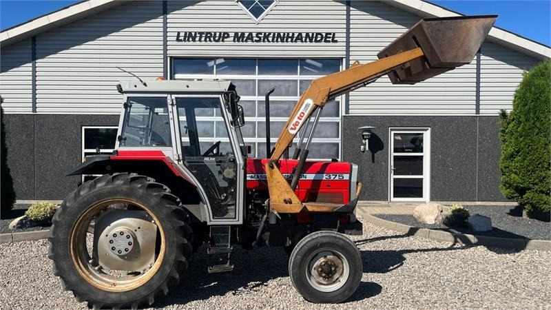 Veto 900 Frontlæsser og skovl med beslag til Massey Fer - Traktor: obrázek 1 Veto 900 Frontlæsser og skovl med beslag til Massey Fer - Traktor: obrázek 1