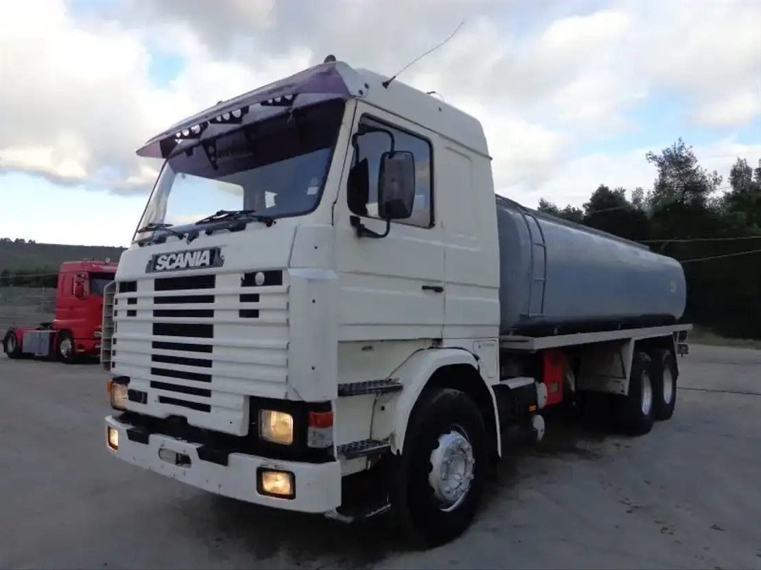 Scania R143-470 V8 Scania R143HL .470 6X2 Diesel/OIL Tank - Jiná technika: obrázek 2 Scania R143-470 V8 Scania R143HL .470 6X2 Diesel/OIL Tank - Jiná technika: obrázek 2