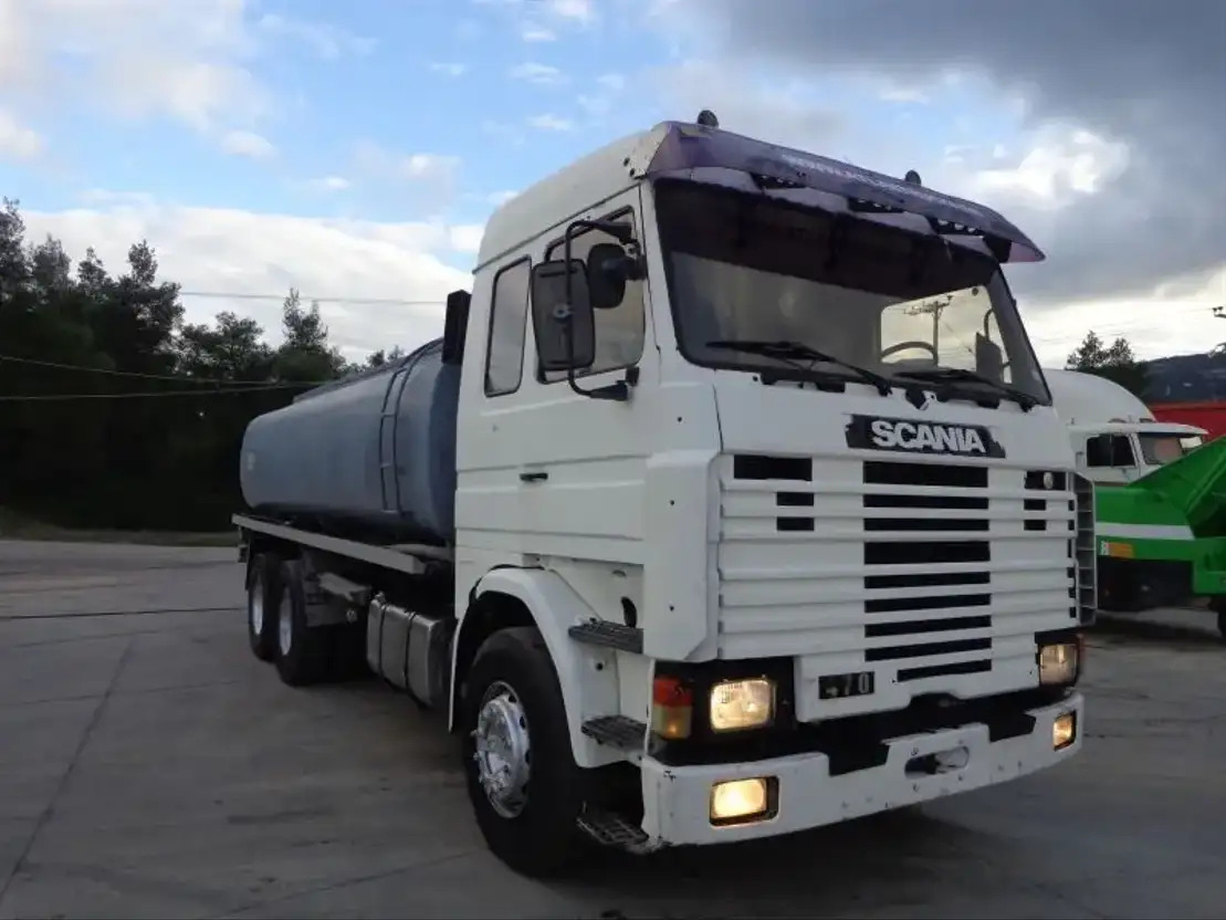 Scania R143-470 V8 Scania R143HL .470 6X2 Diesel/OIL Tank - Jiná technika: obrázek 1 Scania R143-470 V8 Scania R143HL .470 6X2 Diesel/OIL Tank - Jiná technika: obrázek 1