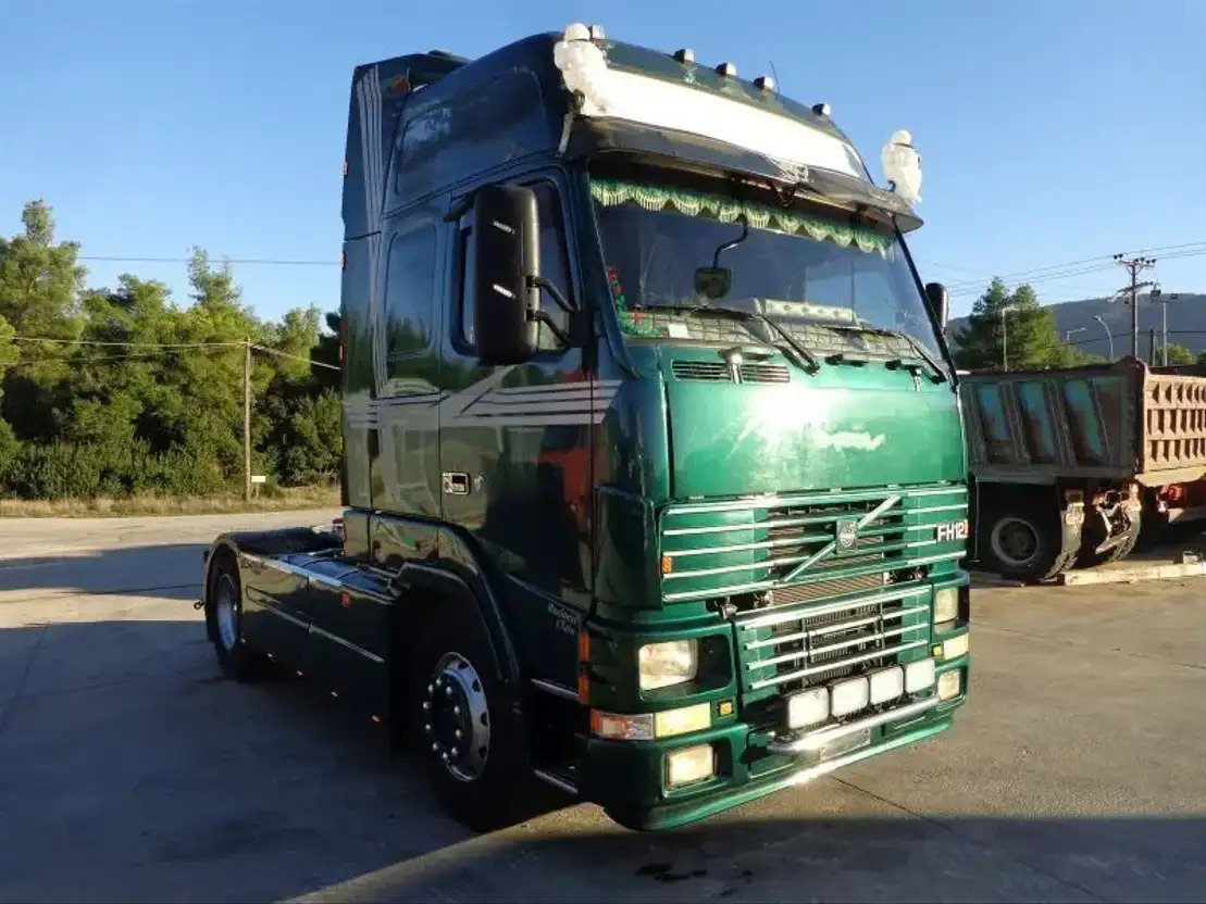 Volvo FH 12.420 Volvo FH12.420 4X2 - Tahač: obrázek 2 Volvo FH 12.420 Volvo FH12.420 4X2 - Tahač: obrázek 2