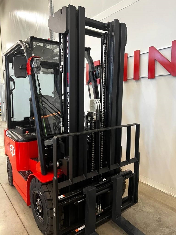 EP EQUIPMENT EFL181 - Elektrický vysokozdvižný vozík: obrázek 4 EP EQUIPMENT EFL181 - Elektrický vysokozdvižný vozík: obrázek 4