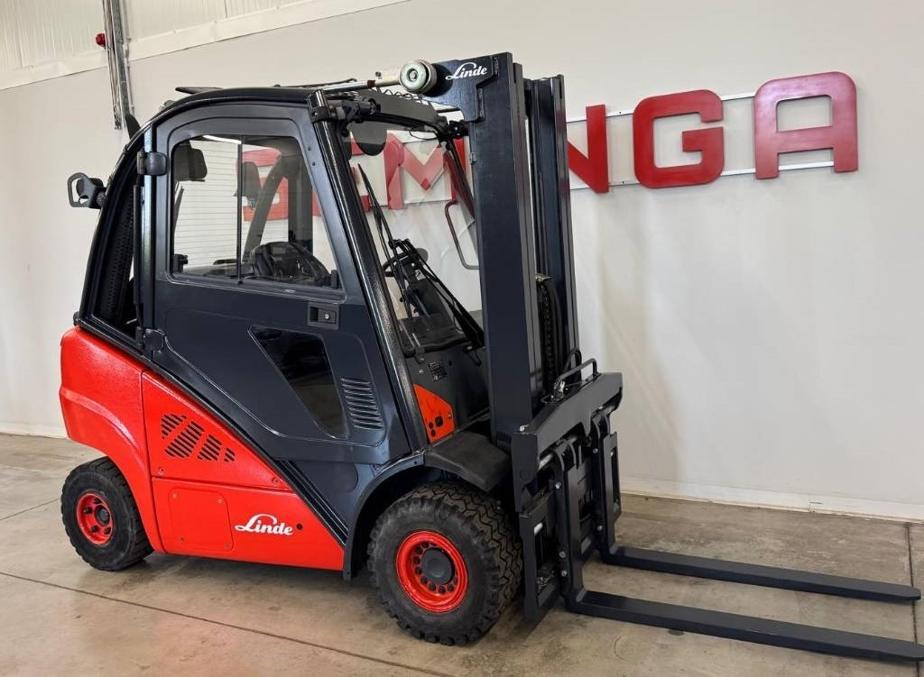 Linde 10768 H20T-02/600 - Plynový vysokozdvižný vozík: obrázek 1 Linde 10768 H20T-02/600 - Plynový vysokozdvižný vozík: obrázek 1