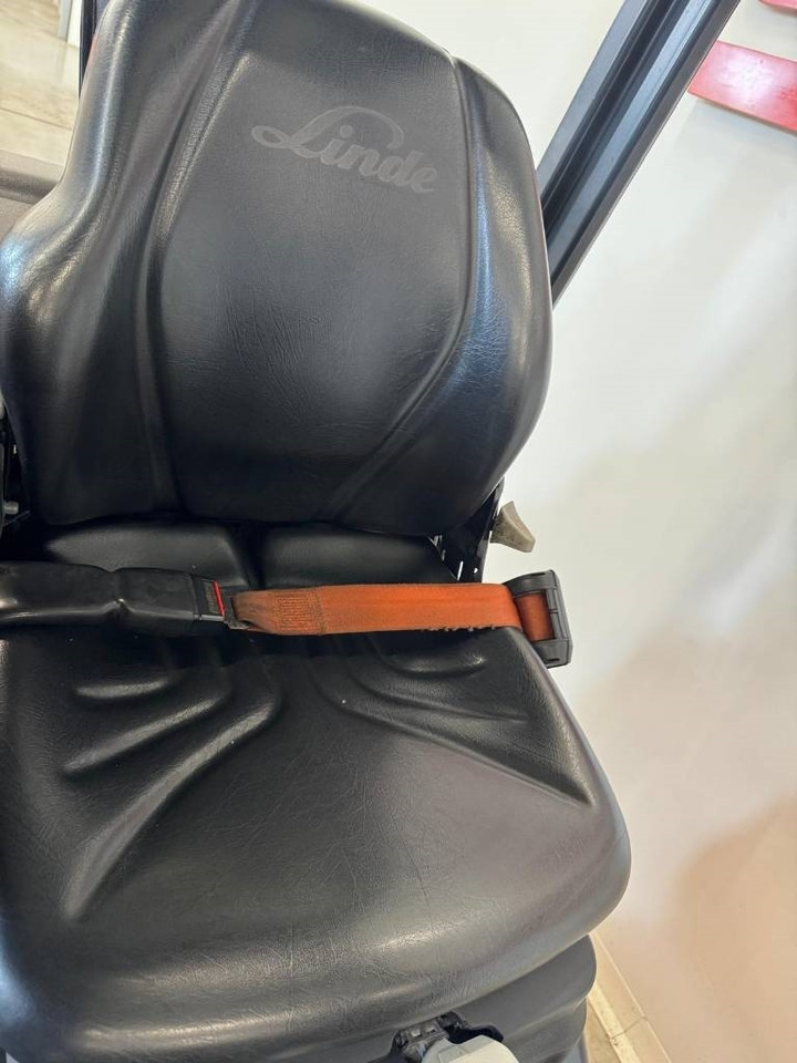 Linde 10876 - H20T-01 - Plynový vysokozdvižný vozík: obrázek 5 Linde 10876 - H20T-01 - Plynový vysokozdvižný vozík: obrázek 5