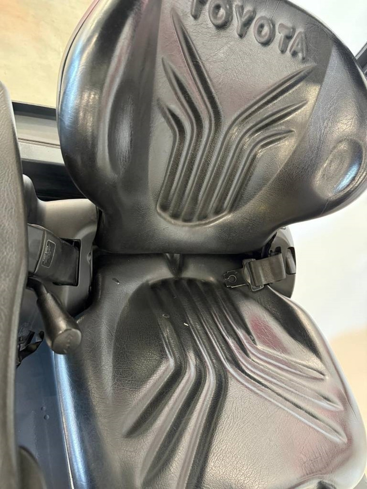 Toyota 10995 - 8FBET15 - Elektrický vysokozdvižný vozík: obrázek 5 Toyota 10995 - 8FBET15 - Elektrický vysokozdvižný vozík: obrázek 5