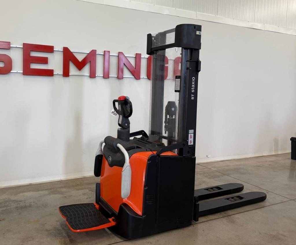 Toyota 11009 - SPE160L - Stohovací vozík: obrázek 1 Toyota 11009 - SPE160L - Stohovací vozík: obrázek 1